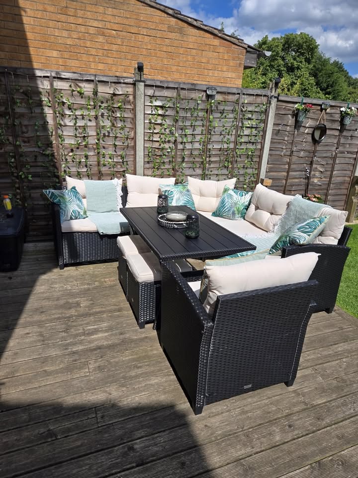 CASARIA® Premium garden furniture made of polyrattan, WPC, dining