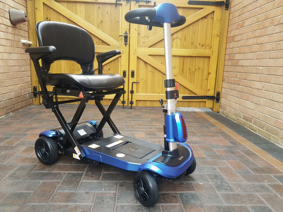 Monarch SOLAX Elf + Automatic Folding Mobile Scooter-Blue