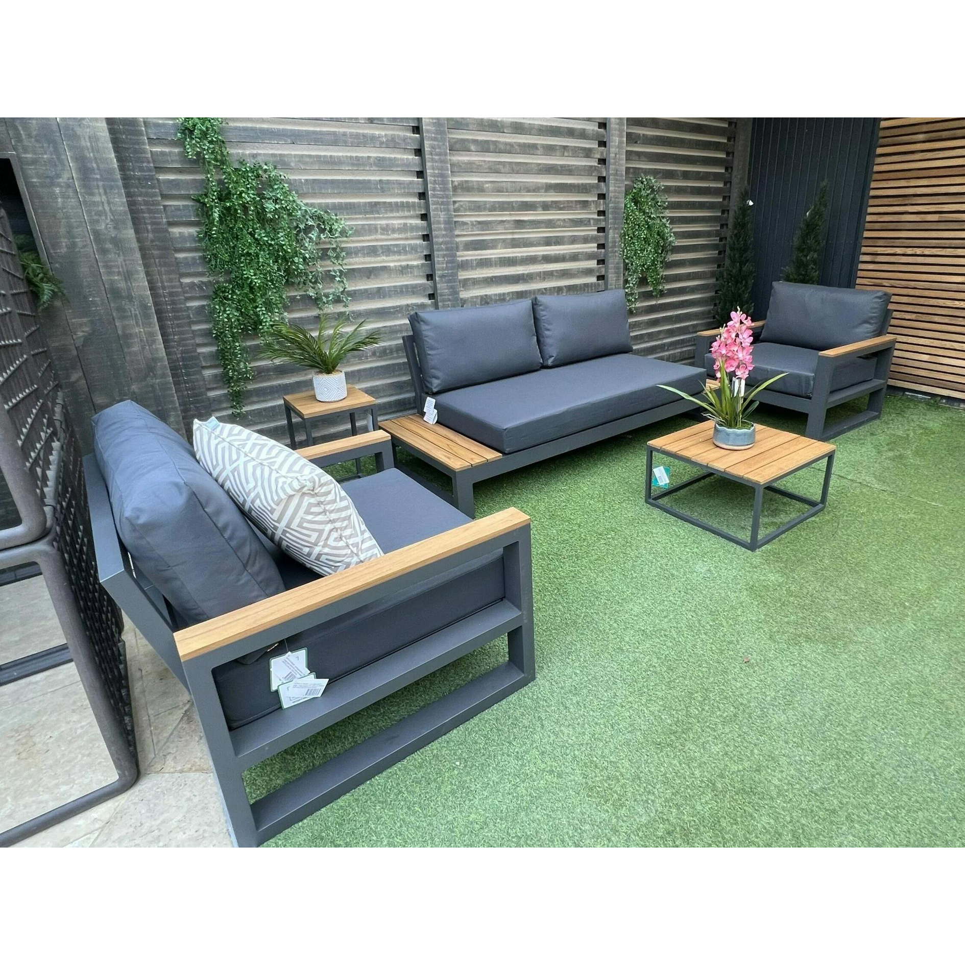 MILAN TWO SEATER OUTDOOR SOFA COLLECTION