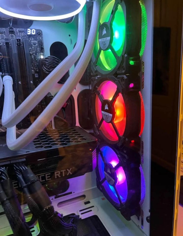 Cyberbao 32G-i9-11900KF processor 8-core computer host