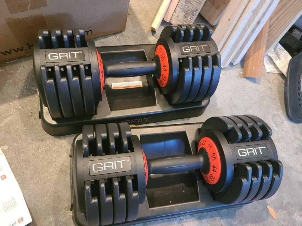 GRIT Adjustable Dumbbells Set - 11 to 55 Lbs Fast Adusting Dial Weights