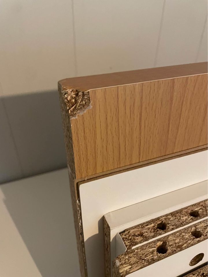 Hodedah kitchen island