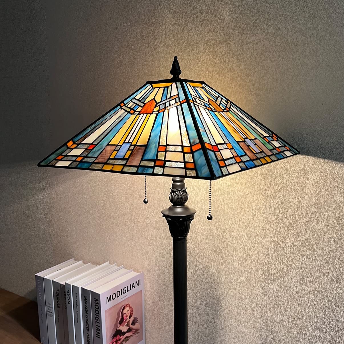 Cotoss Tiffany floor lamp, stained glass lampshade