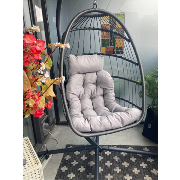 Basket of cany chair