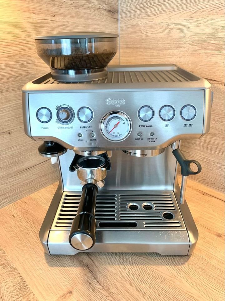 Sage Barista Touch Impress including accessories