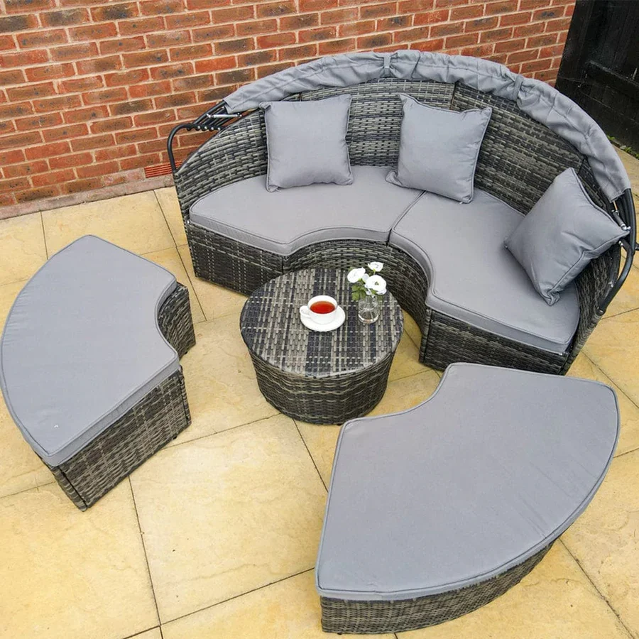 CAMROSE RATTAN GARDEN DAY BED IN GREY