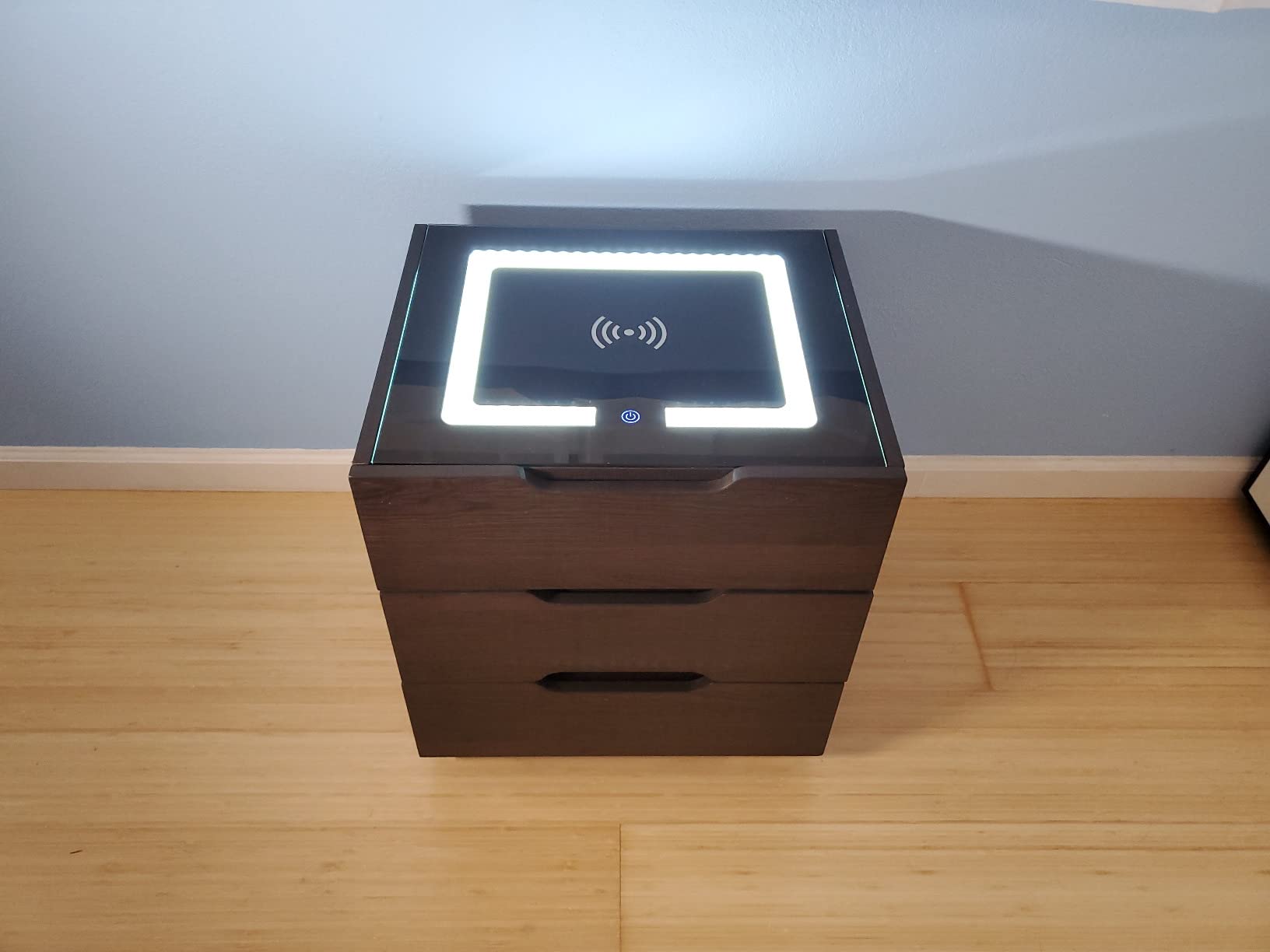 【Furniture】Nightstands Wireless Charging Station and LED Lights, Modern End Side Table with 3 Drawer