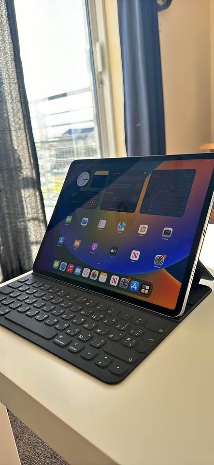 Pad Pro 6th generation 12.9 inch 1 TB