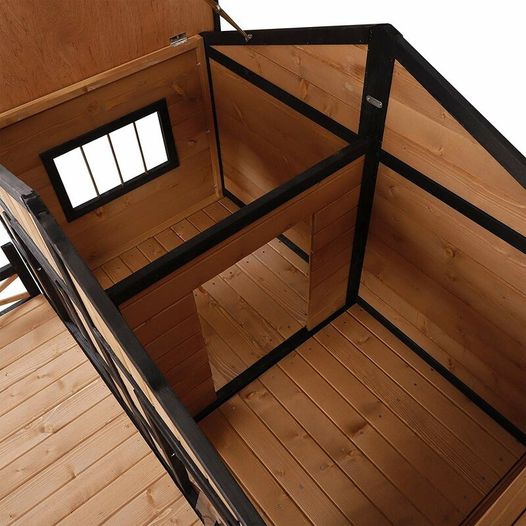 Campa Wooden Dog House