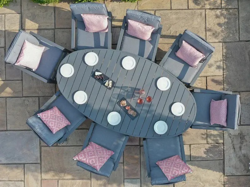 【Home&Garden】Maze Rattan New York 8 Seat Oval Dining Set