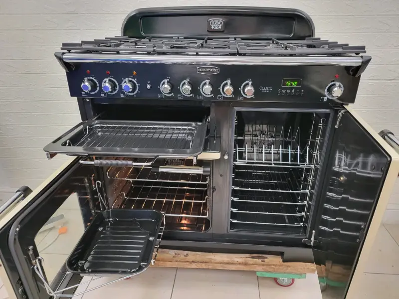 Rangemaster Classic Deluxe Dual Fuel Range Cooker in Cream 100cm