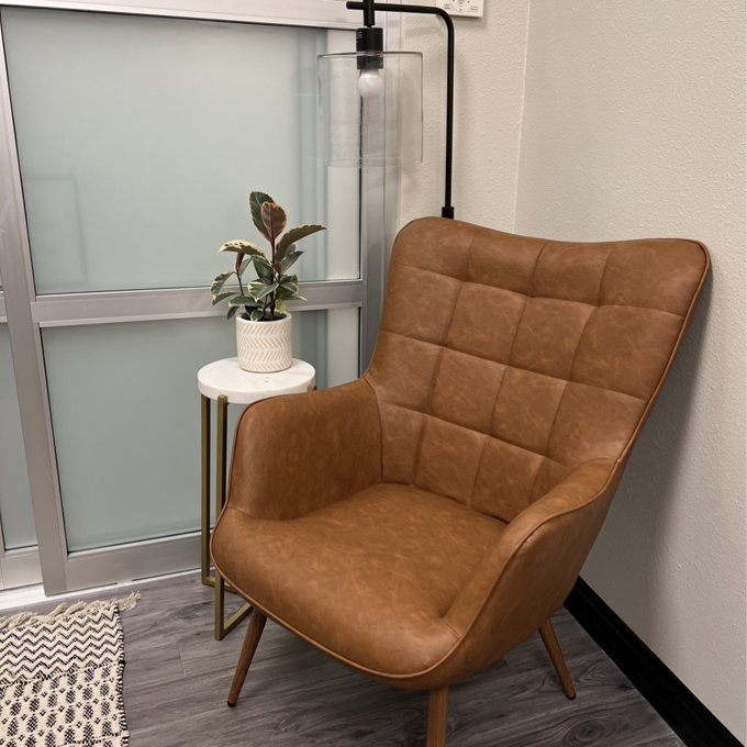 【Furniture】Aichele Upholstered Wingback Chair