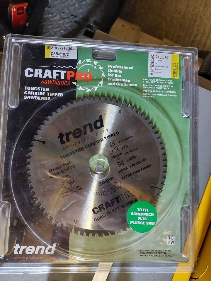 Sega da banco Dewalt DWE7485 GB 240 V