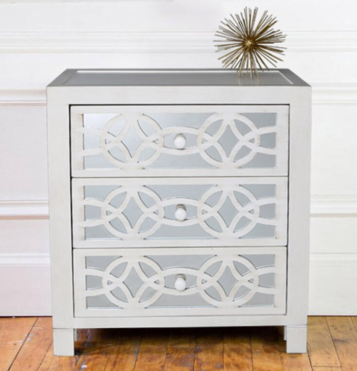 Bester 3 – Drawer Mirrored Accent Chest