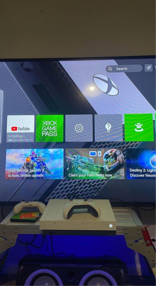 Xbox one x 4K hyperspace limited edition