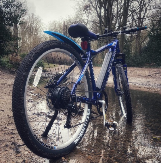 Swifty Electric Mountain Bike with Semi-Integrated Battery