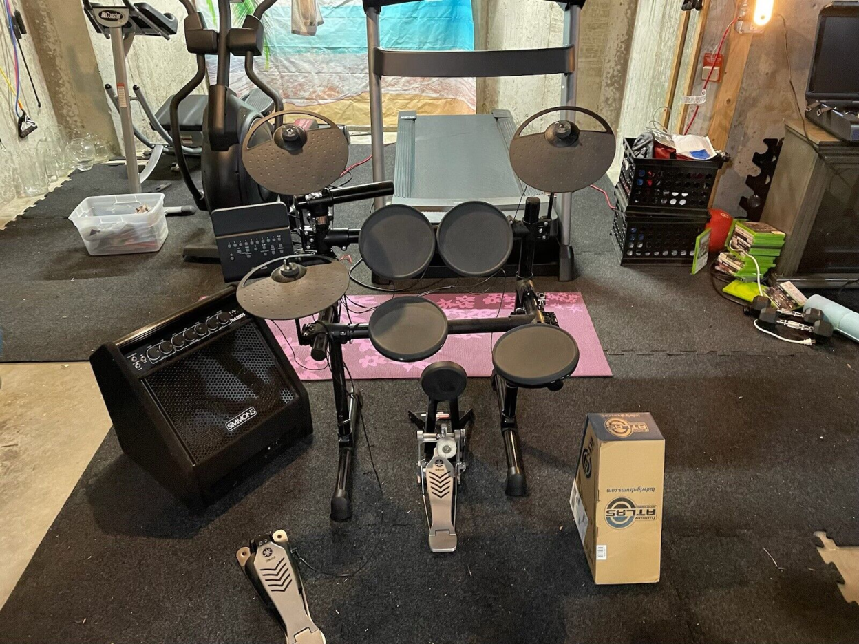 Electronic Drum Set