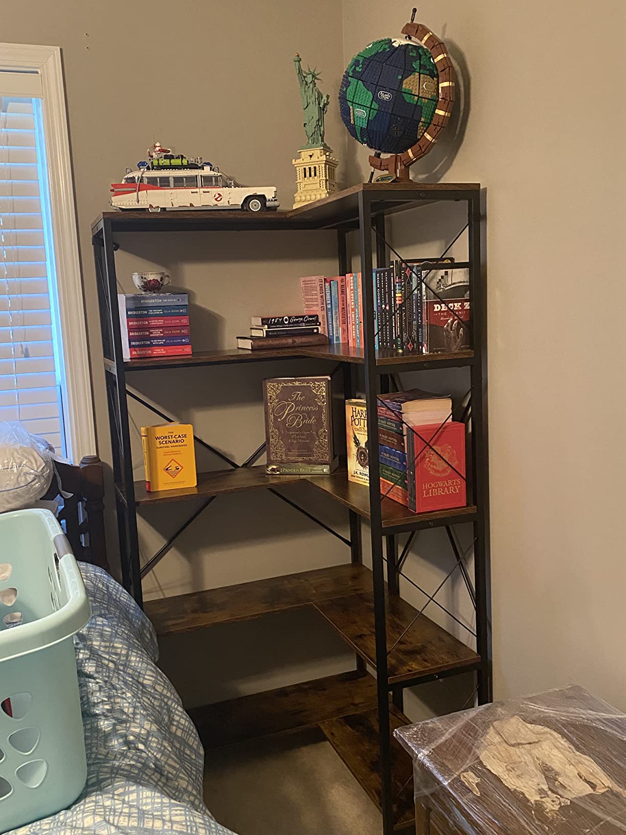 【Furniture】5-Shelf Corner Bookshelf, Large Modern Corner Bookcase, 5-Tier Tall Corner Shelf Storage Display Rack